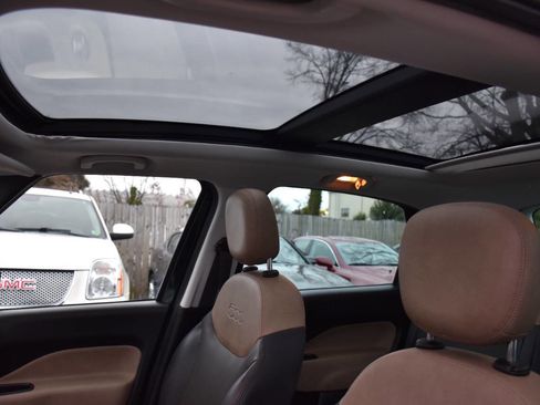 Used 2014 FIAT 500L Lounge image 20