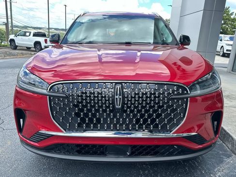 New 2025 Lincoln Aviator 2WD image 3