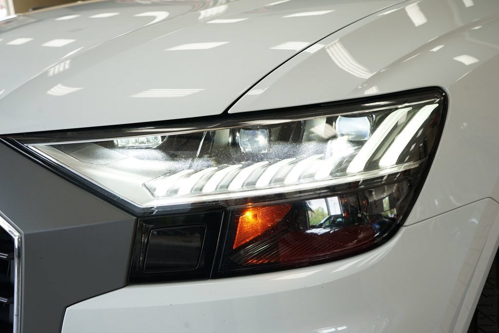 Used 2023 Audi Q8 Premium Plus AWD/4WD image 24