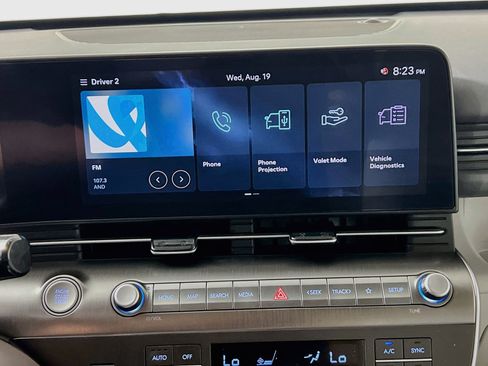Used 2025 Hyundai Kona SEL FWD image 27