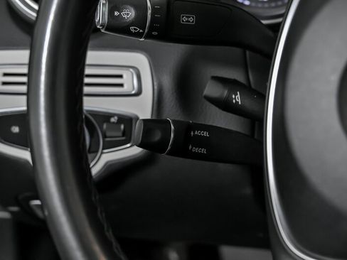 Used 2015 Mercedes-Benz C 300 4MATIC Sedan image 27