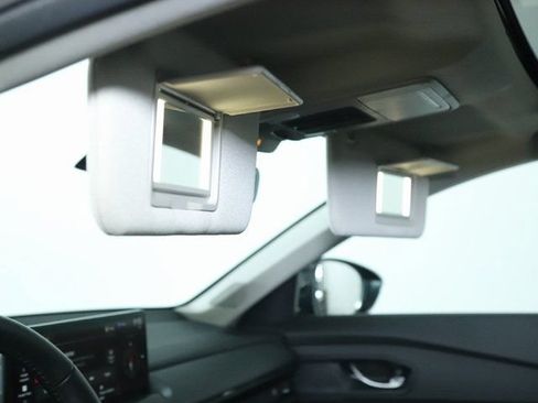 Used 2025 Honda Accord Touring image 19