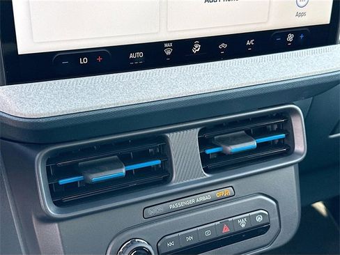 New 2025 Ford Maverick XLT image 10