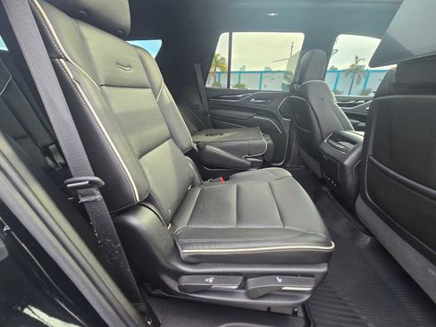 Used 2021 Cadillac Escalade Sport w/ Driver Assist Tech Package image 14