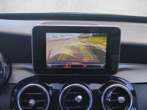 Used 2018 Mercedes-Benz C 300 Sedan image 14