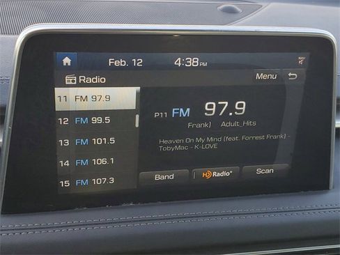 Used 2019 Genesis G70 2.0T Advanced w/ Prestige Package image 29