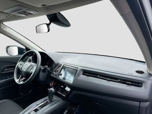 Used 2021 Honda HR-V EX image 29