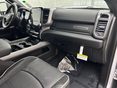 New 2026 RAM 2500 Laramie w/ Night Edition AWD/4WD image 18