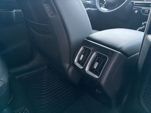 New 2025 Kia Sorento EX w/ Panoramic Sunroof Package image 14