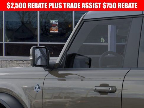 New 2025 Ford Bronco Outer Banks w/ Sasquatch Package image 22