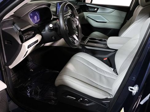 Certified 2025 Acura MDX SH-AWD w/ Technology Package image 12