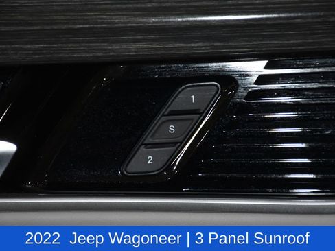 Used 2022 Jeep Wagoneer Series III w/ Premium Group I image 21