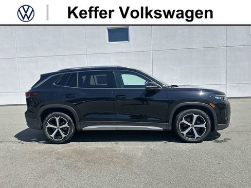 New 2026 Volkswagen Tiguan SE FWD image 6