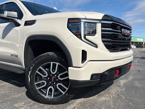 New 2026 GMC Sierra 1500 AT4 w/ AT4 Premium Package image 2