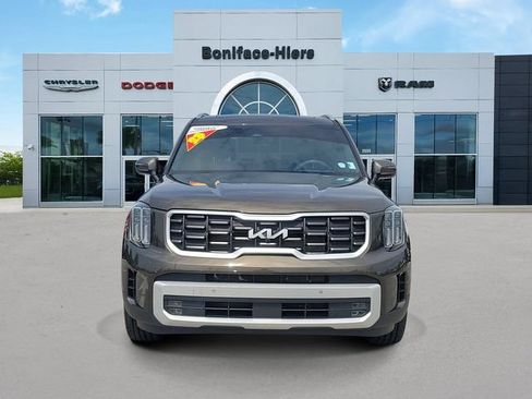 Used 2025 Kia Telluride SX FWD image 2