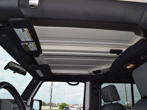 Used 2010 Jeep Wrangler Unlimited Sahara w/ Trailer Tow Group AWD/4WD image 35