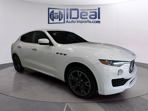 Used 2019 Maserati Levante AWD/4WD image 7