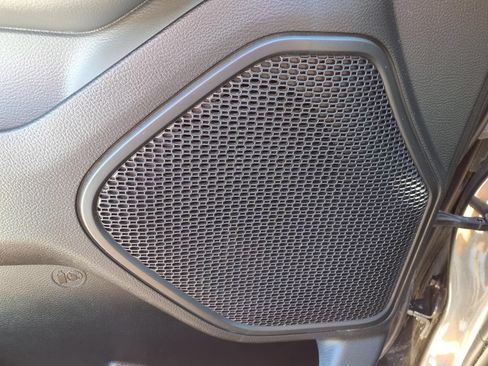 Used 2022 RAM 1500 Big Horn RWD image 16