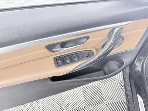 Used 2016 BMW 428i xDrive Convertible image 13