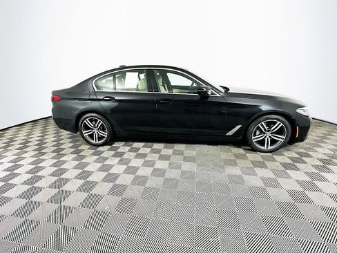 Used 2021 BMW 530i xDrive w/ Convenience Package image 10