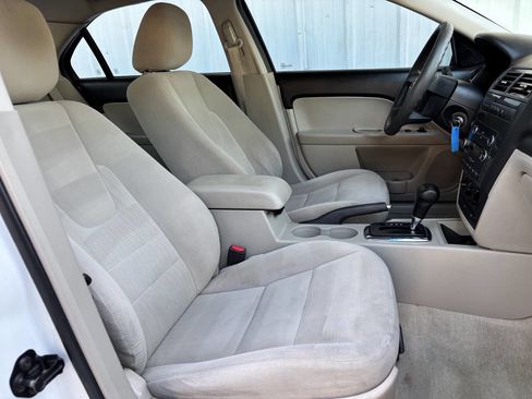 Used 2009 Ford Fusion SE image 11