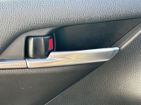 Used 2024 Toyota Camry LE image 8