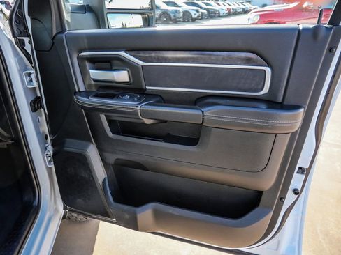 Used 2024 RAM 3500 SLT w/ Quick Order Package 2YG SLT image 19