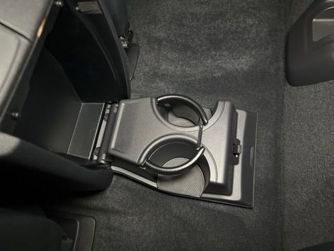 Certified 2025 Subaru Ascent Limited w/ Popular Package #1 image 60