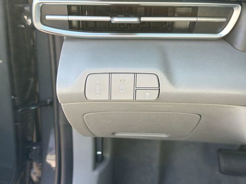 New 2026 Hyundai Elantra SE image 30