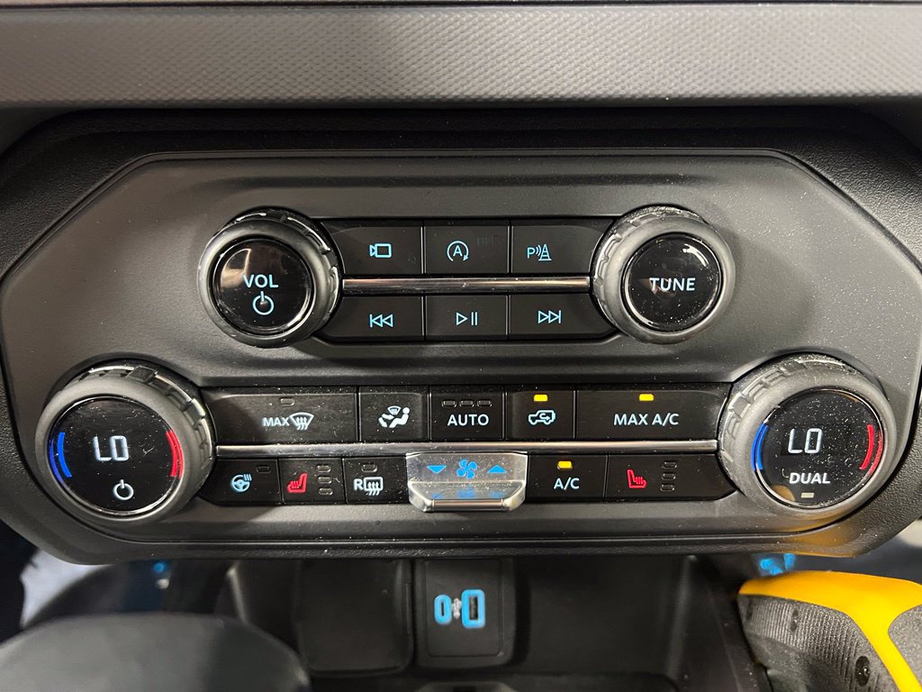 Used 2024 Ford Bronco Badlands AWD/4WD image 23