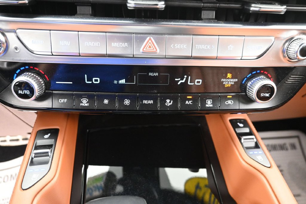 Used 2024 Kia Telluride SX Prestige X-Pro AWD/4WD image 17