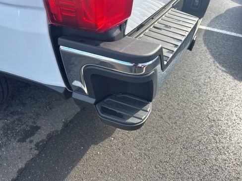 New 2026 Ford F250 XL RWD image 15
