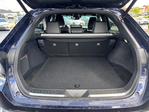 Certified 2023 Toyota Venza Limited AWD/4WD image 7