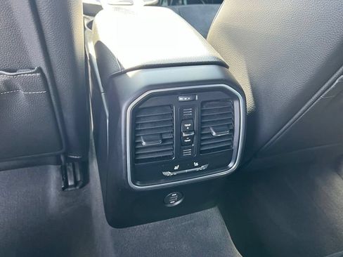 Used 2018 Porsche Macan S AWD/4WD image 17