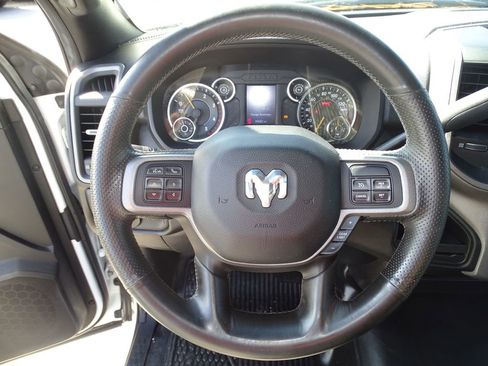 Used 2022 RAM 5500 Tradesman image 17