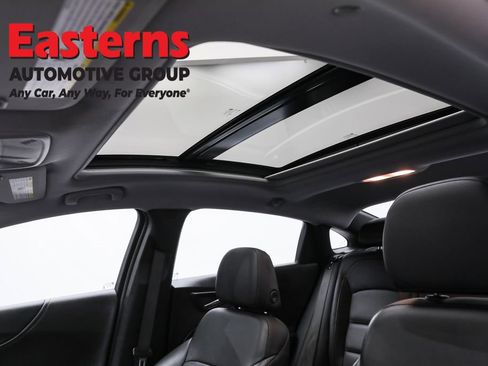 Used 2024 Chevrolet Malibu LT image 35