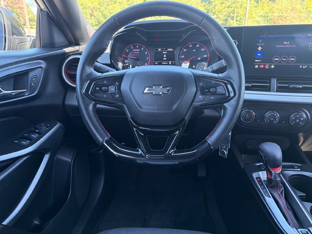 Used 2024 Chevrolet Trax RS w/ Driver Confidence Package FWD image 14