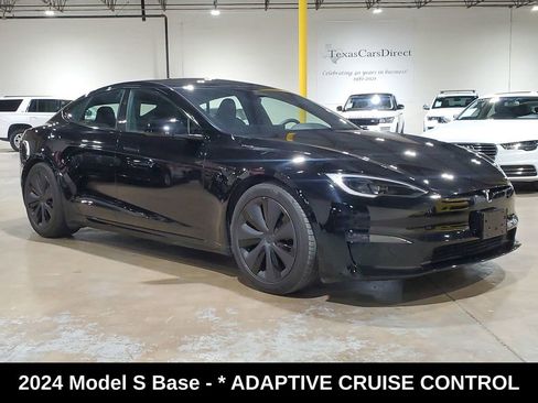 Used 2024 Tesla Model S image 3