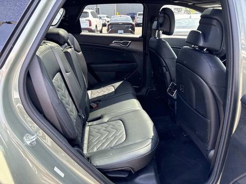 Used 2023 Kia Sportage X-Line w/ X-Line Premium Package AWD/4WD image 11