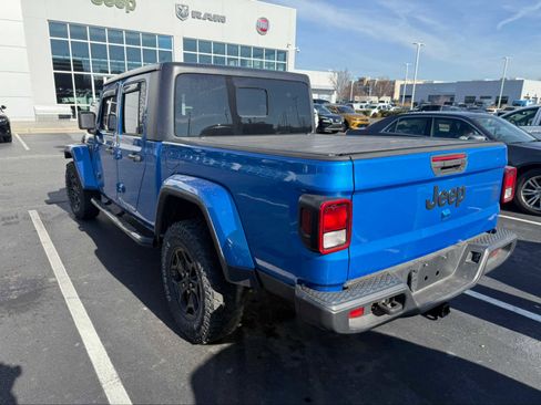 Certified 2021 Jeep Gladiator Sport image 7