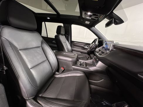 Used 2021 Chevrolet Tahoe LT w/ LT Signature Package image 26