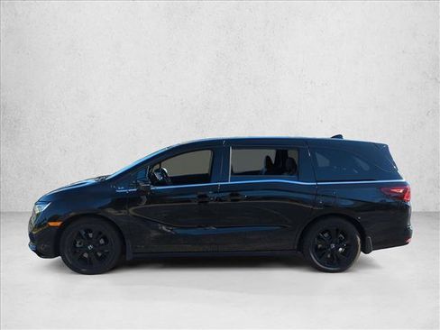 Used 2024 Honda Odyssey Sport image 8