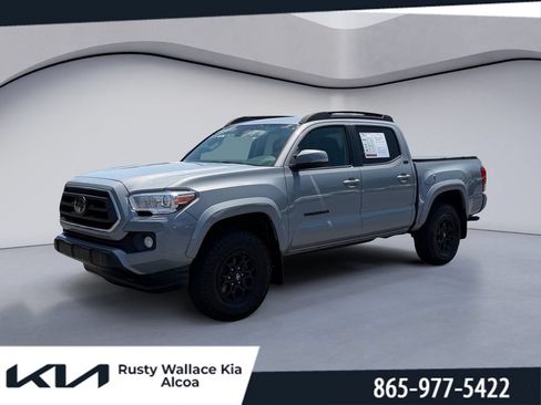 Used 2021 Toyota Tacoma SR5 AWD/4WD image 1