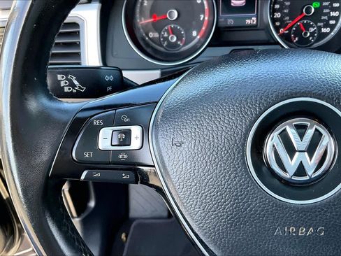 Used 2019 Volkswagen Atlas SE w/ Towing Package AWD/4WD image 20