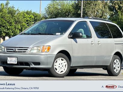 Used 2003 Toyota Sienna CE w/ CE Extra Value Pkg