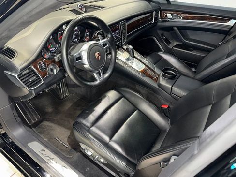 Used 2014 Porsche Panamera Turbo S Executive image 24