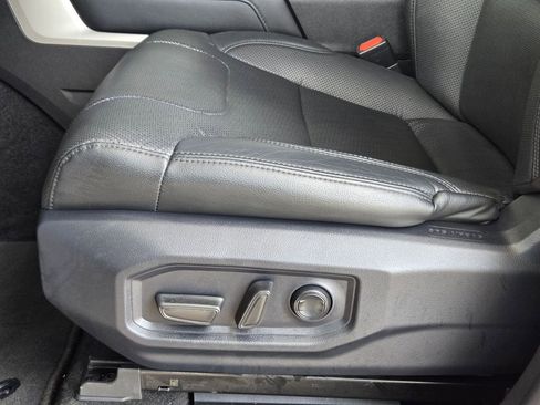 Used 2022 Toyota Tundra Limited RWD image 13