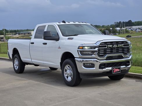 New 2026 RAM 2500 Tradesman AWD/4WD image 1
