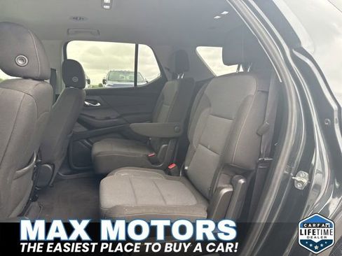 Used 2020 Chevrolet Traverse LT w/ Driver Confidence II Package AWD/4WD image 14