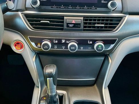 Used 2019 Honda Accord LX image 13